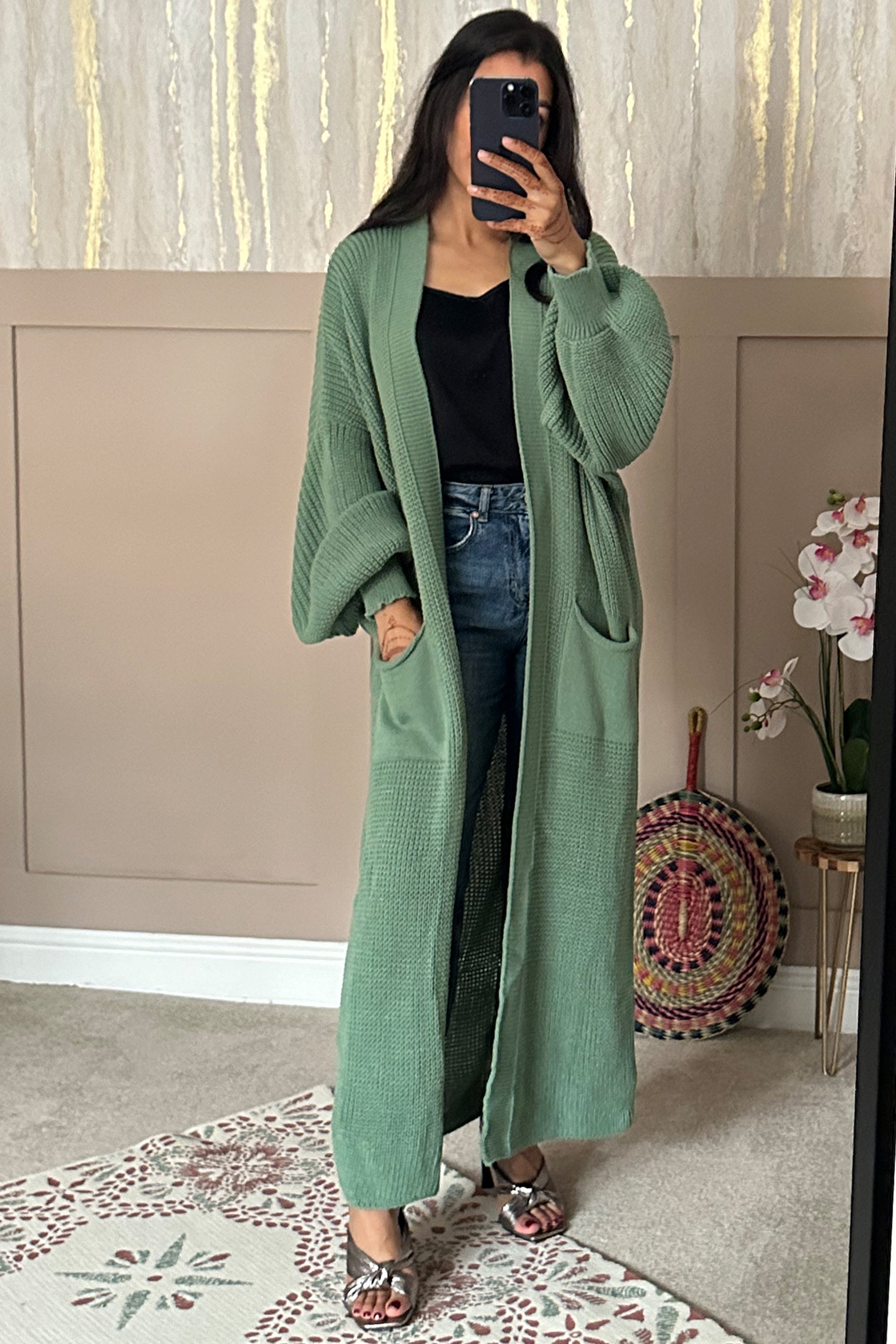 Long green cardigan outlet outfit