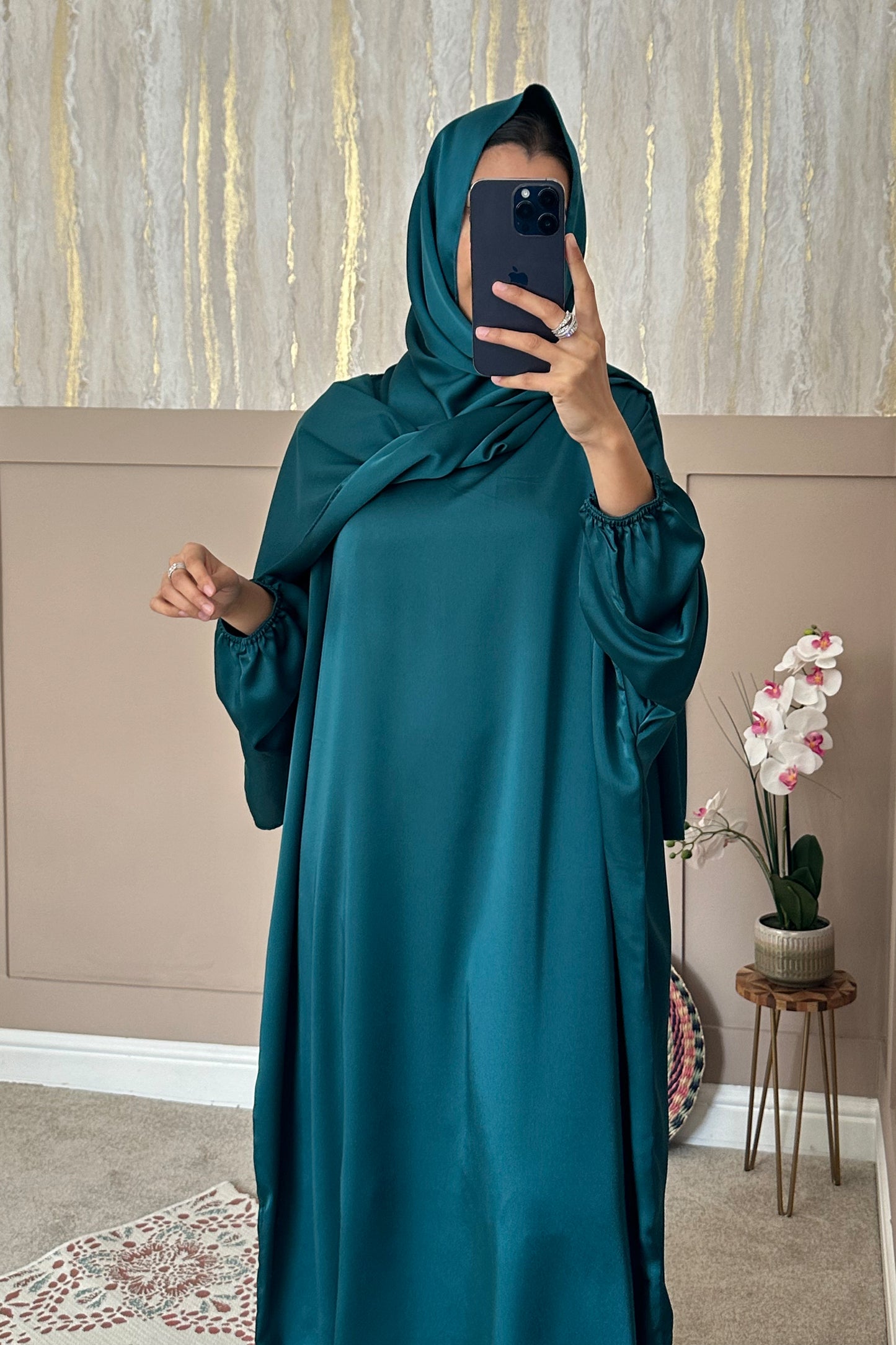 Leila Abaya - Teal